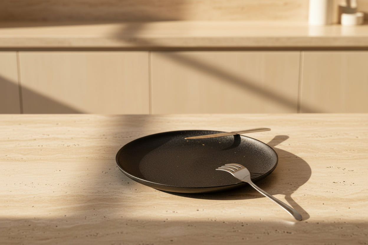 Noir Dinner Plates