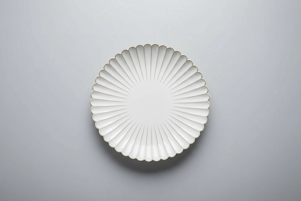 Scalloped Dinner Plate